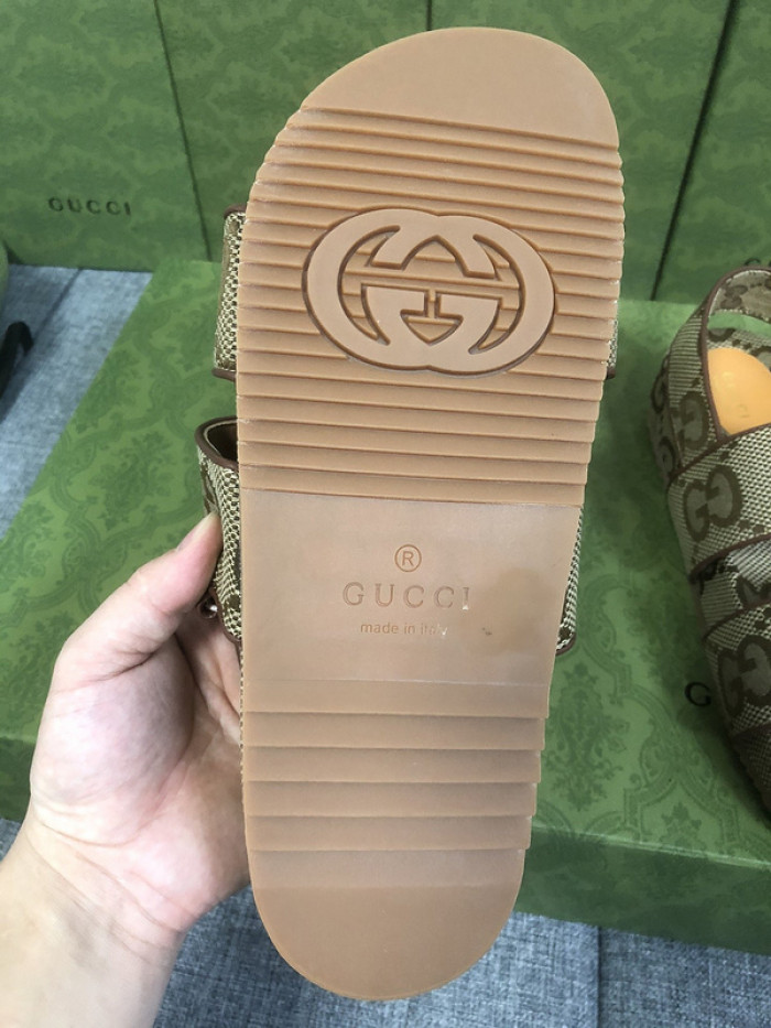 GCI GG Slide Sandal