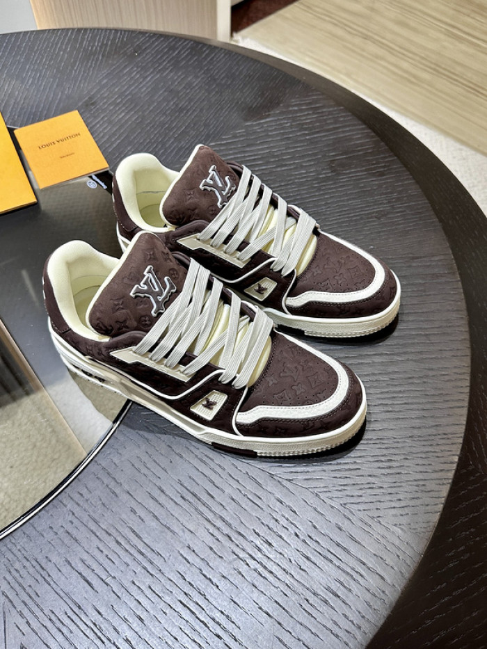 LUSV SNEAKERS
