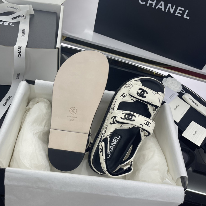 CN Slide Sandal