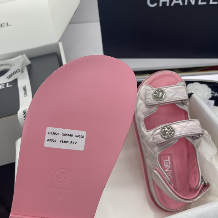 CN Slide Sandal