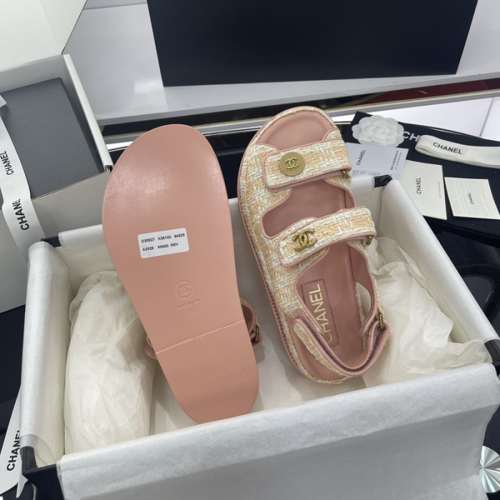 CN Slide Sandal