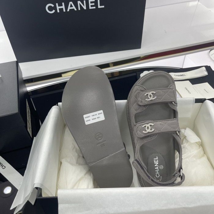 CN Slide Sandal