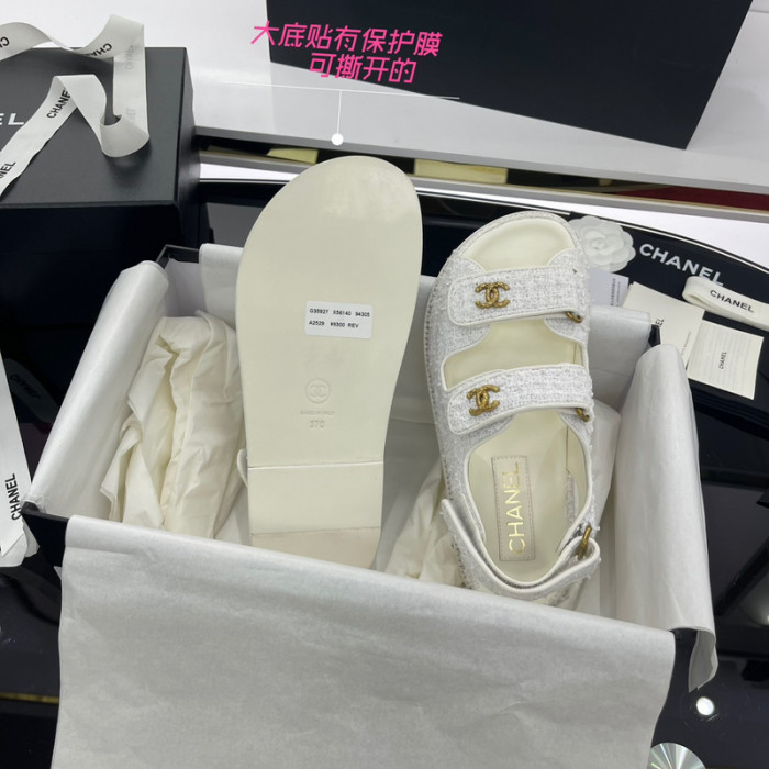 CN Slide Sandal