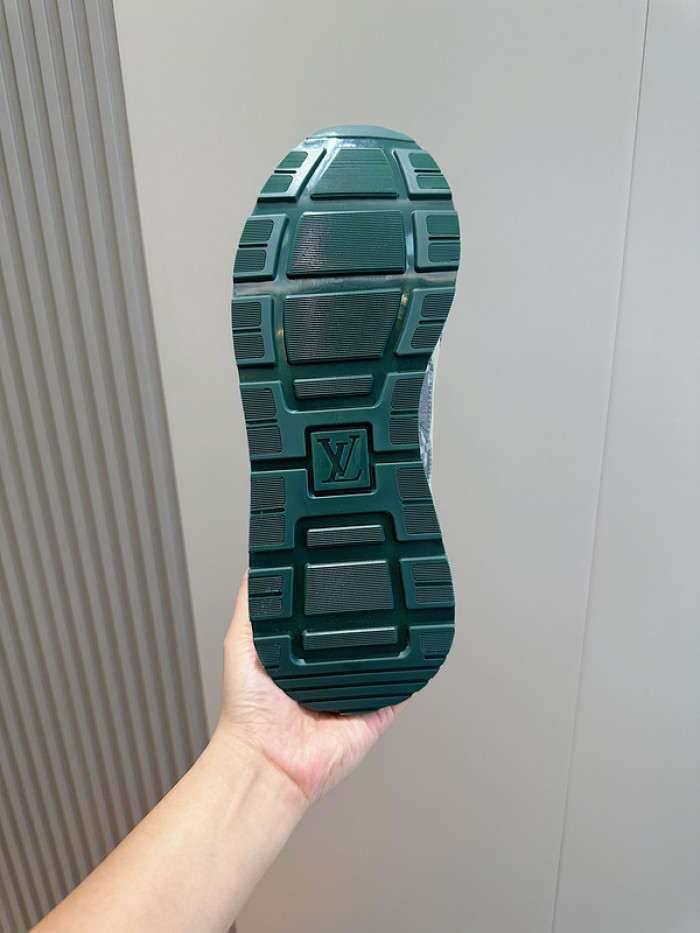 LUSV SNEAKERS