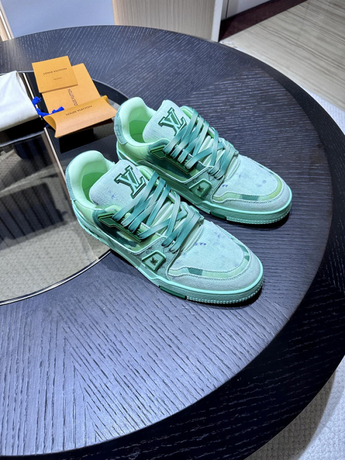 LUSV SNEAKERS