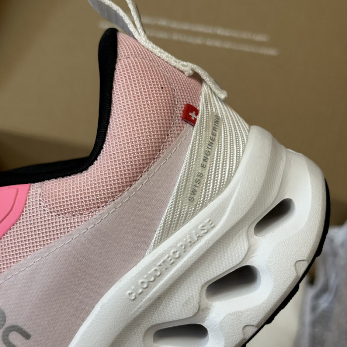 L0ew* sneaker