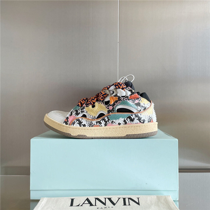 Lanu1n curb sneaker