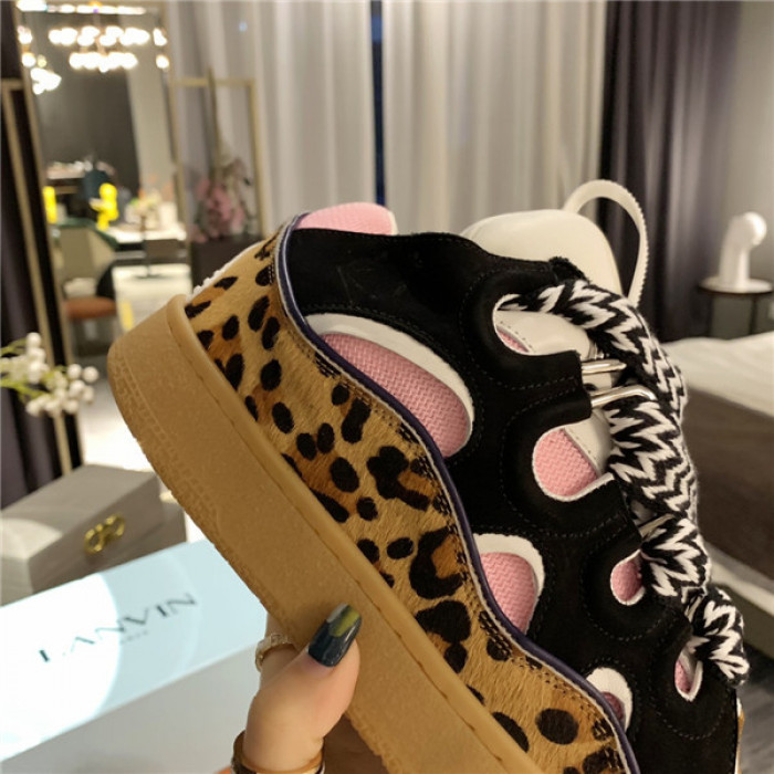 Lanu1n curb sneaker