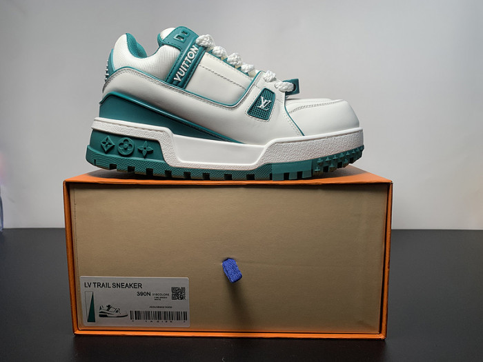 LUSV SNEAKERS