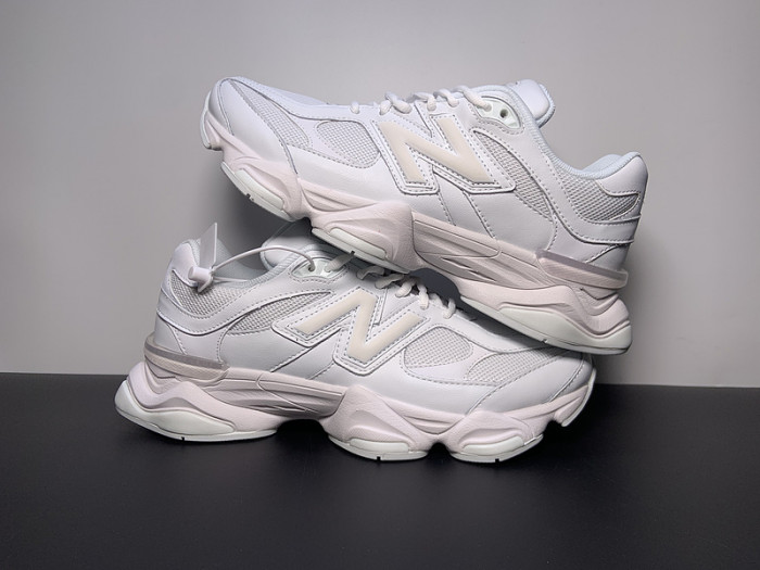 new Ba1an*e 9060 "triple white" u9060nrj