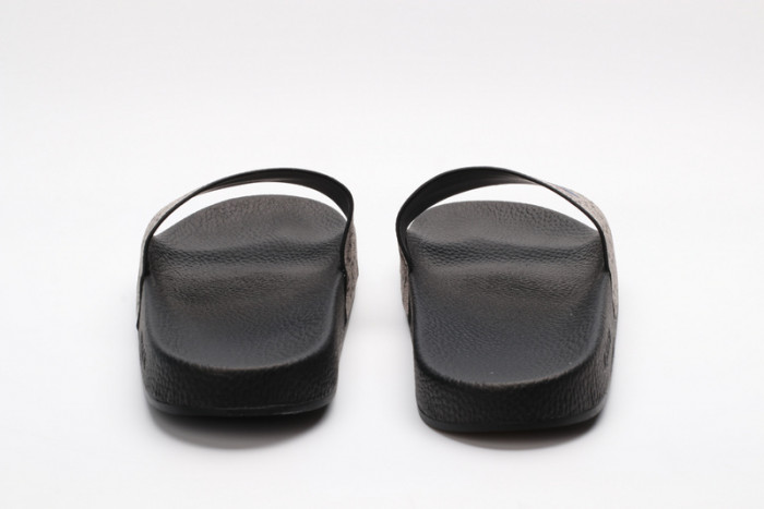 GCI GG Slide Sandal