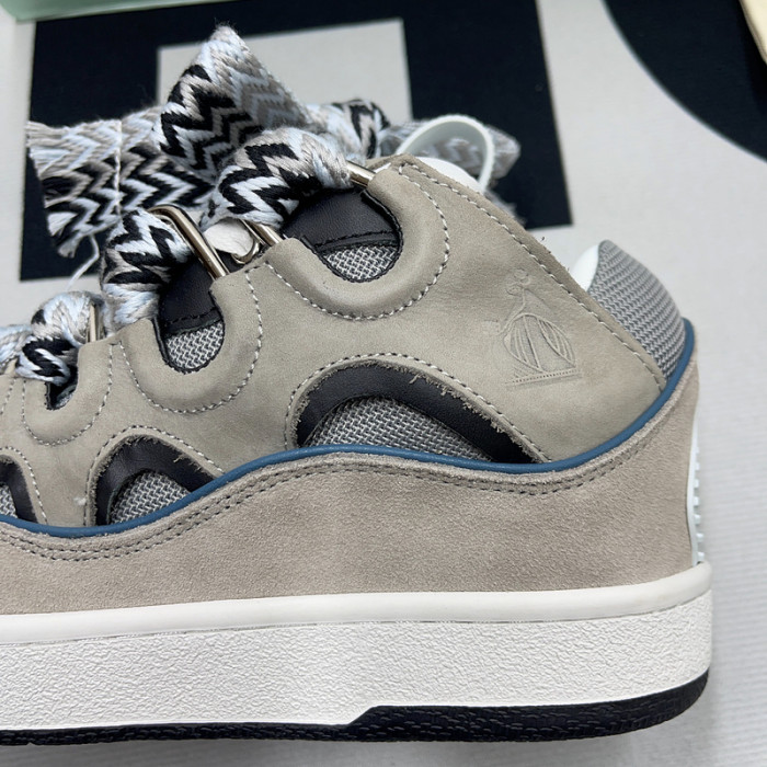 Lanu1n curb sneaker