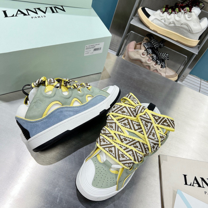 Lanu1n curb sneaker