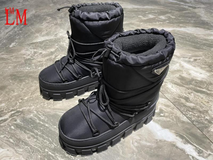 Pra*a boots