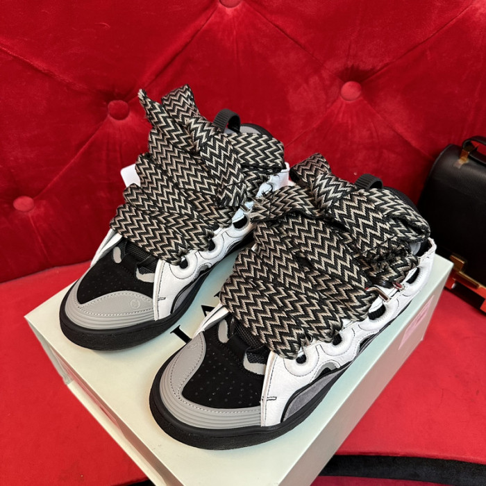 Lanu1n curb sneaker