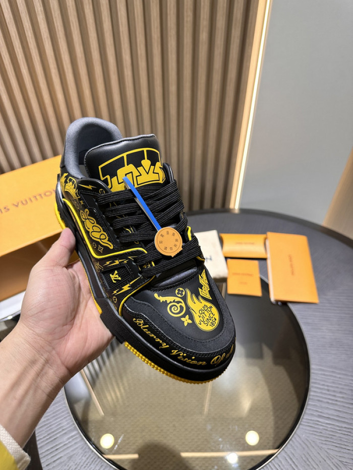 LUSV SNEAKERS