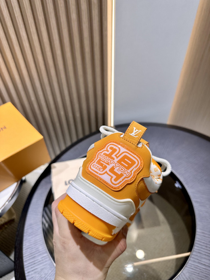 LUSV SNEAKERS
