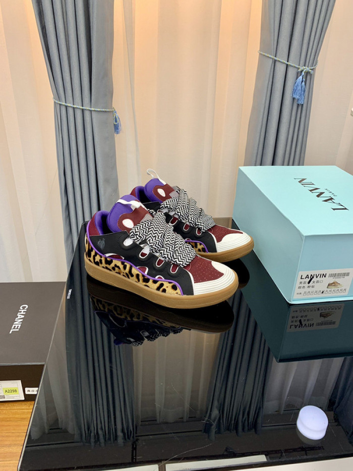 Lanu1n curb sneaker