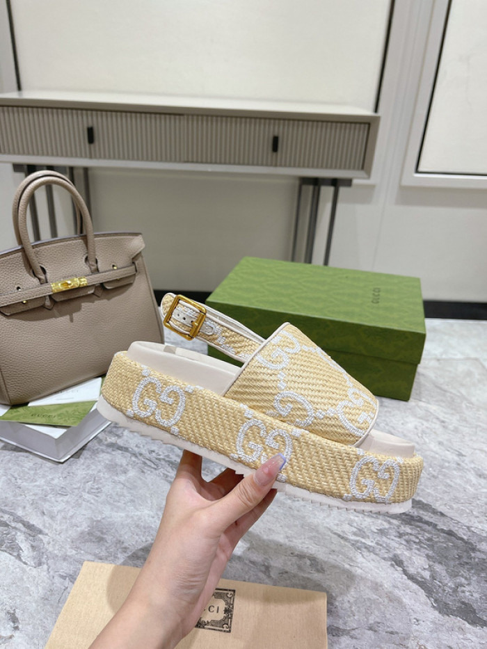 GCI GG Slide Sandal