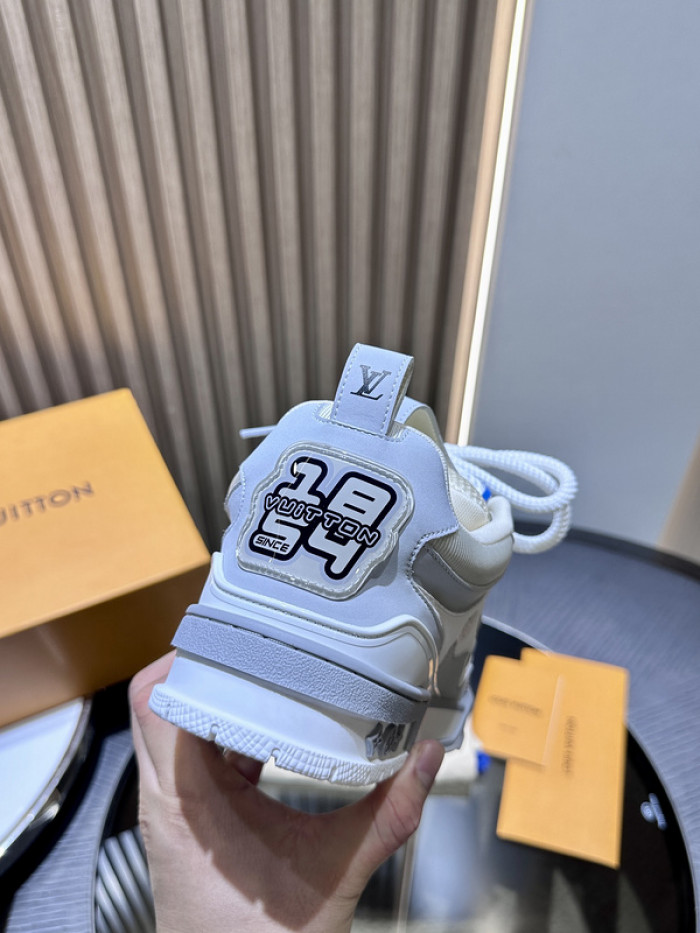 LUSV SNEAKERS