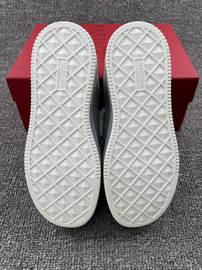 Va1e*ntin0 garavani sneaker
