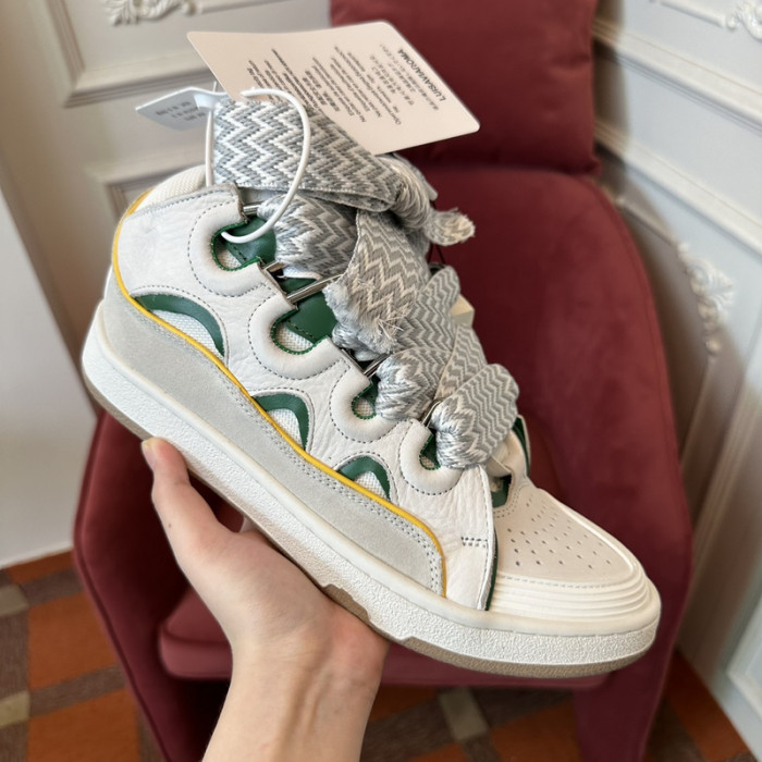 Lanu1n curb sneaker