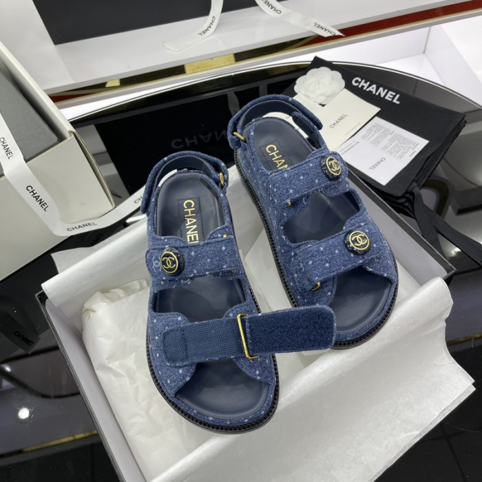 CN Slide Sandal