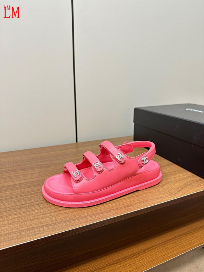 CN Slide Sandal