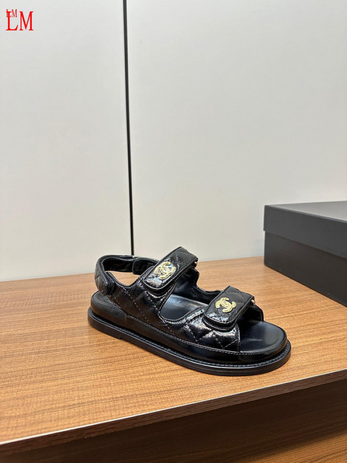 CN Slide Sandal