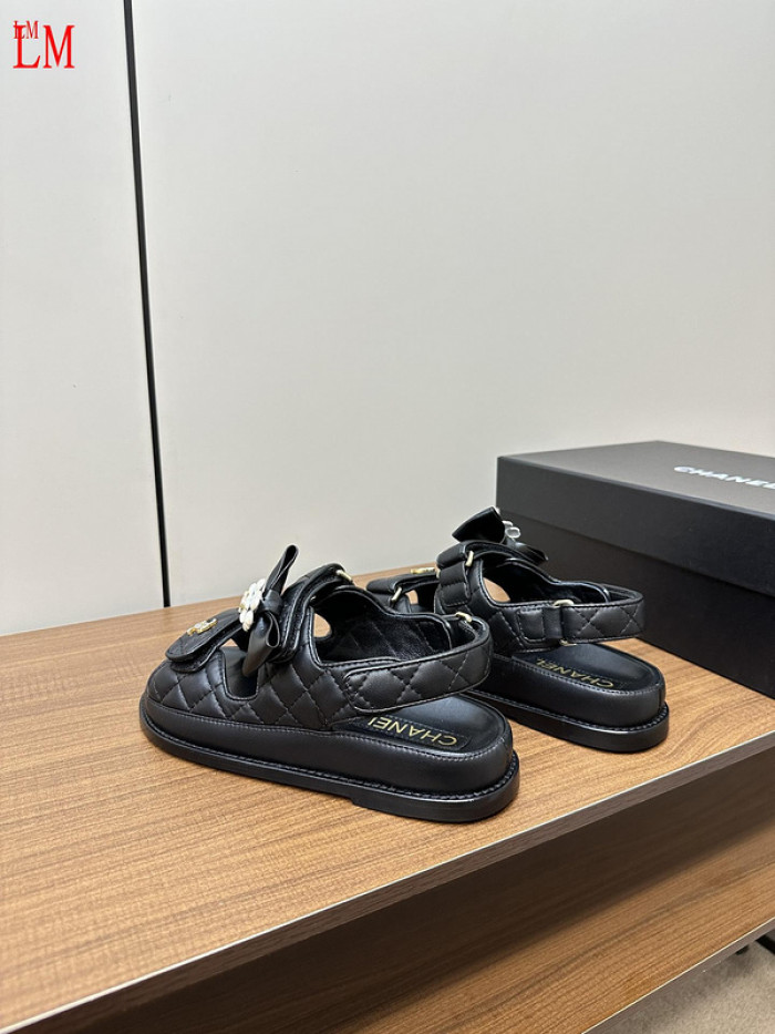 CN Slide Sandal