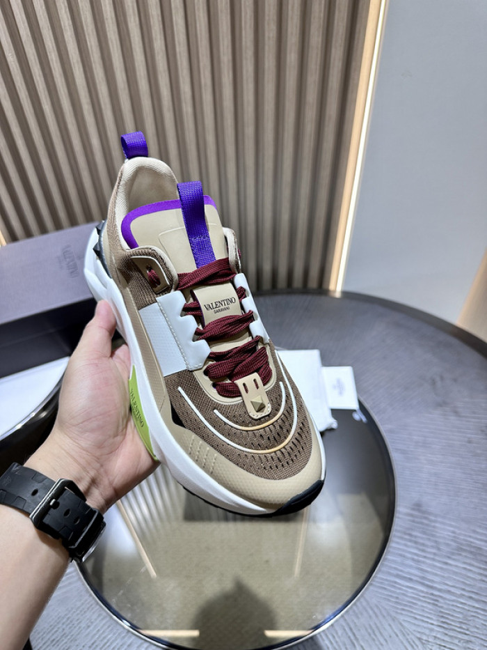 Va1e*ntin0 garavani sneaker