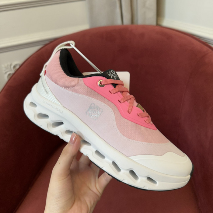 L0ew* sneaker