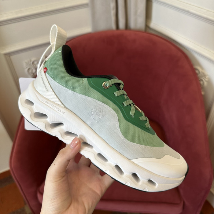 L0ew* sneaker