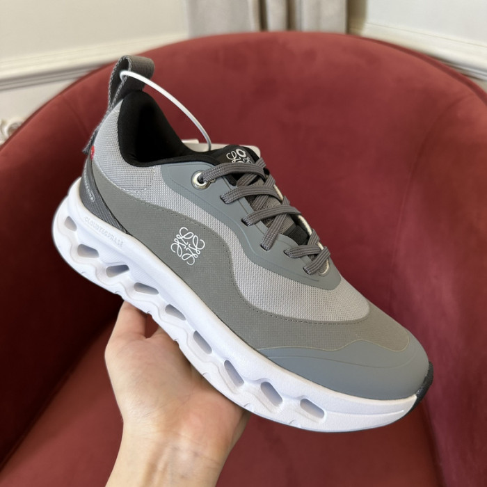 L0ew* sneaker