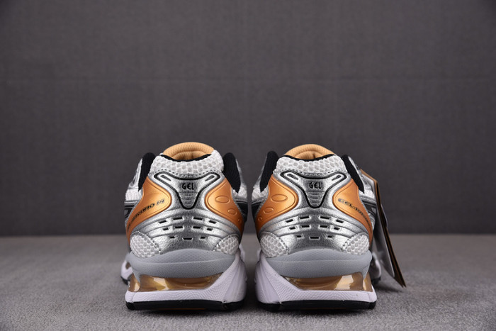 As*ic*s gel kayano 14 