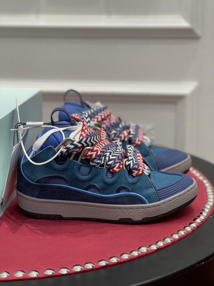 Lanu1n curb sneaker