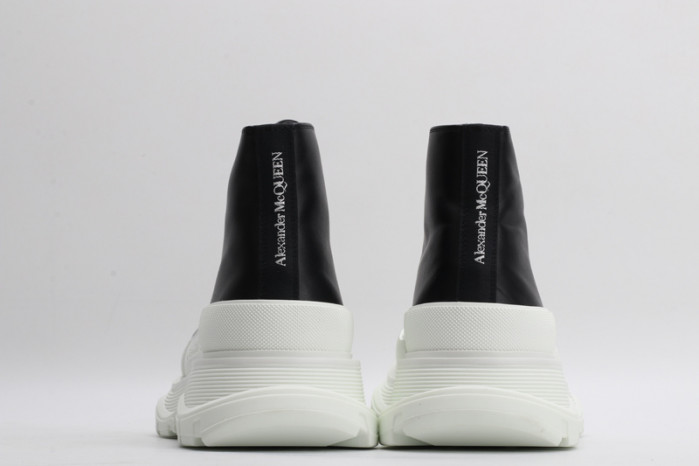 ALEXMQ Sneakers