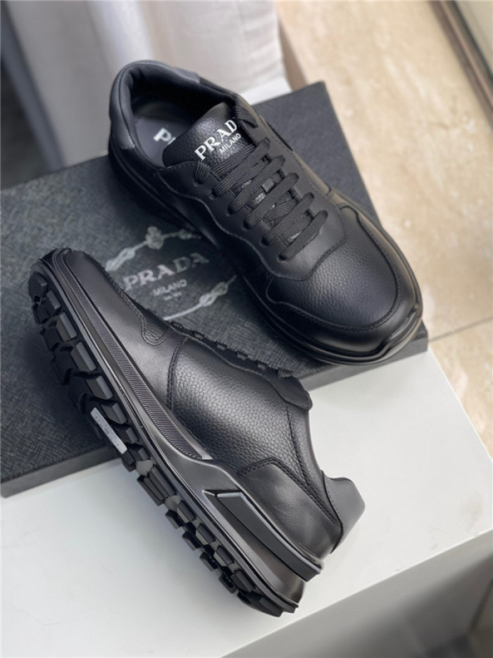 PRDA Sneaker