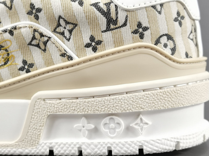 LUSV SNEAKERS