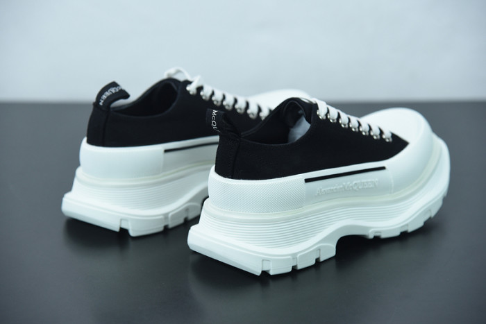 ALEXMQ Sneakers
