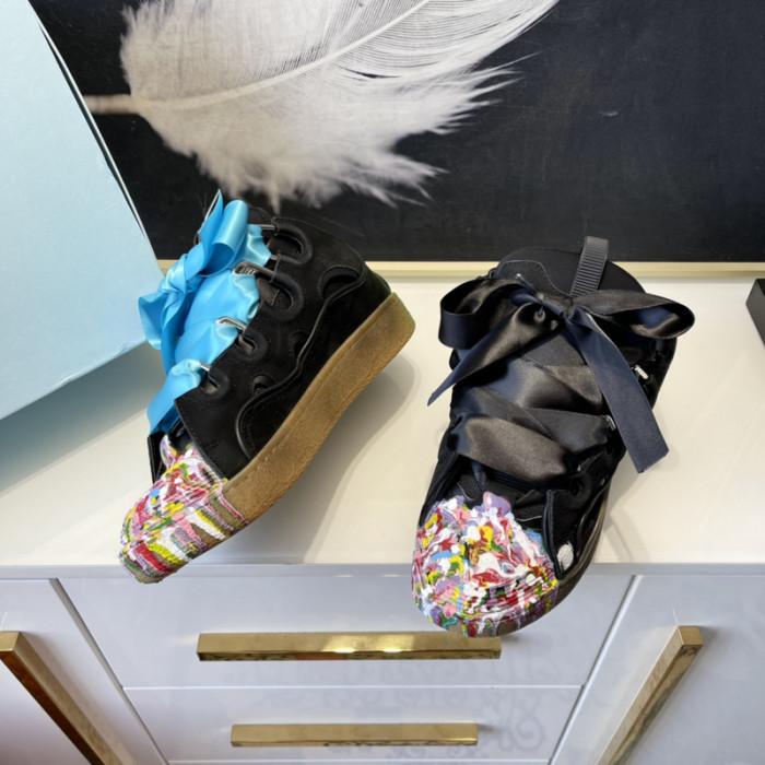 Lanu1n curb sneaker