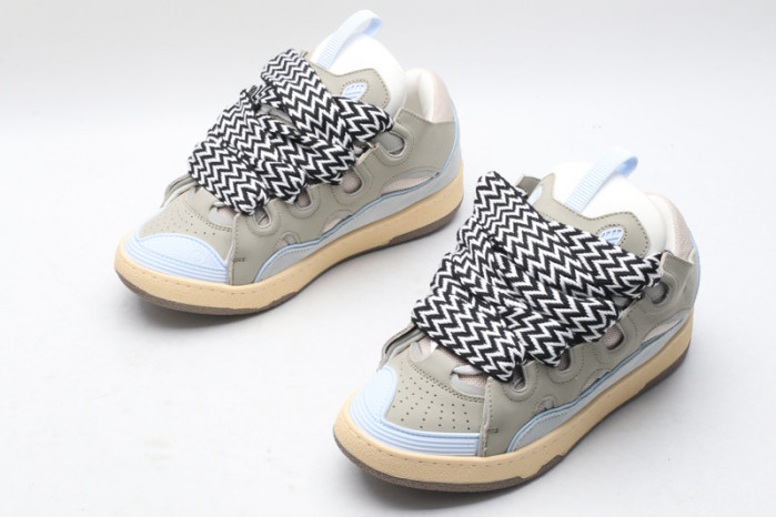 Lanu1n curb sneaker