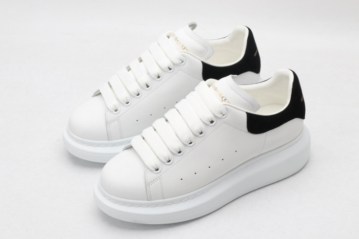 ALEXMQ Sneakers