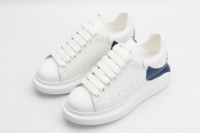 ALEXMQ Sneakers