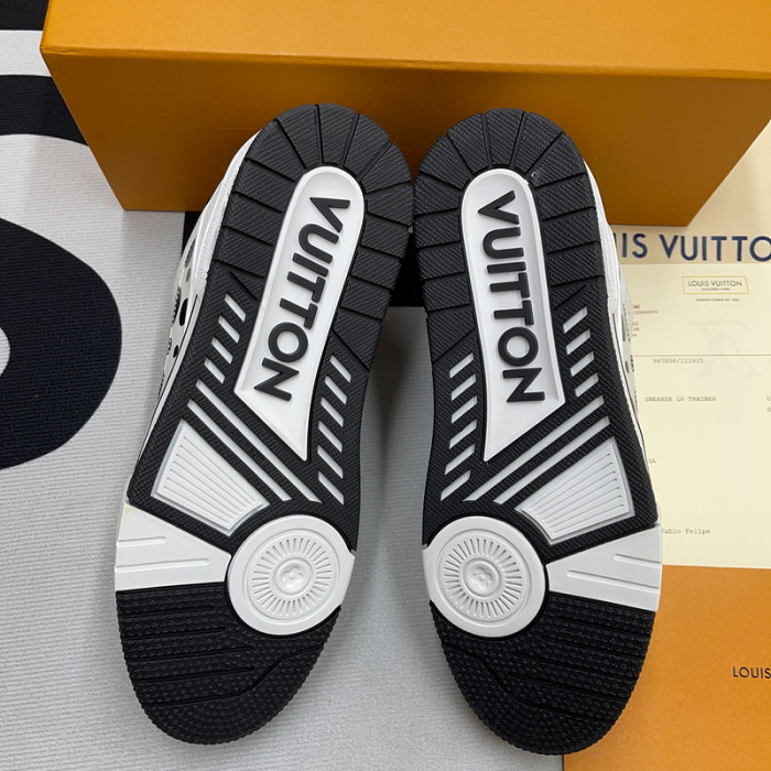 LUSV SNEAKERS