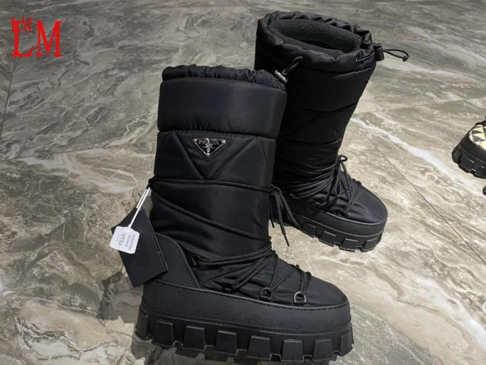 Pra*a boots