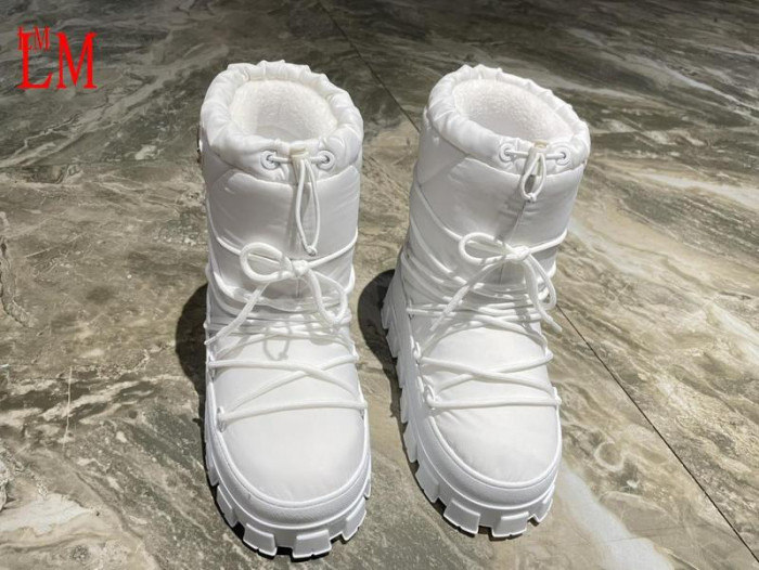 Pra*a boots