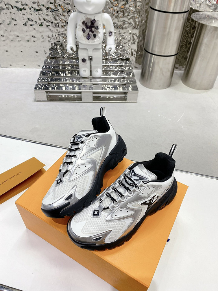 LUSV SNEAKERS