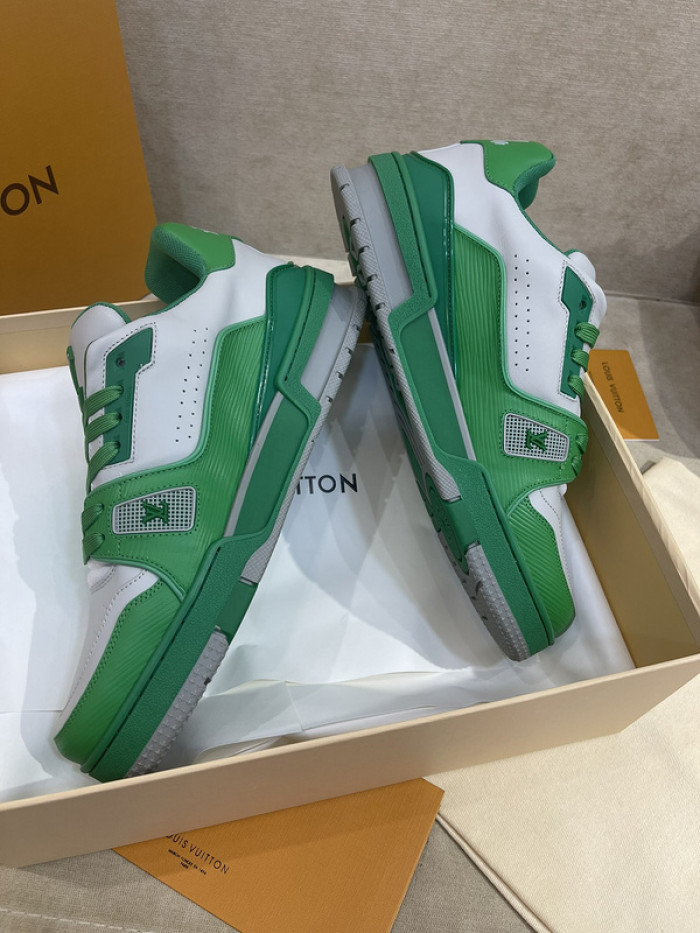 LUSV SNEAKERS