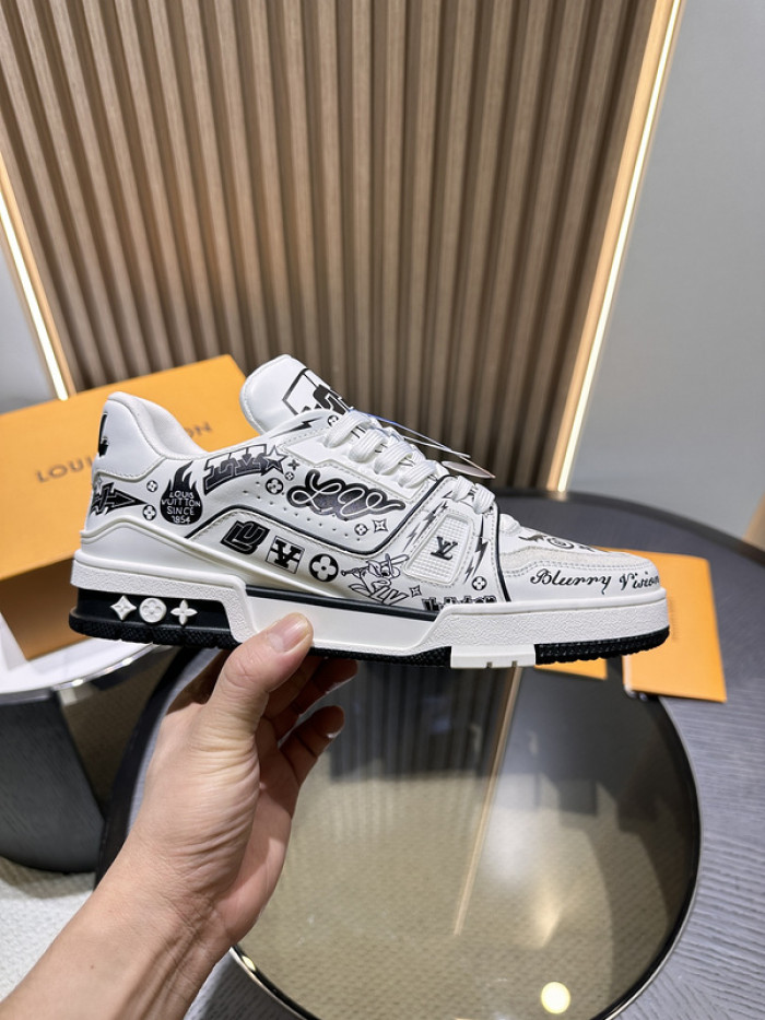 LUSV SNEAKERS